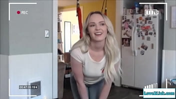 Babysitter fingering for her boss to see