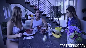 Foster Teen Doesn&#039_t Expect This from Foster stepParents- Alita Lee, Skylar Snow