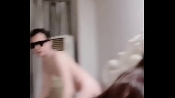 Mamando a Novinha Roluda #3