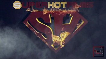 Halloween Cosplay: Nina Rivera fucked hard by Don Whoe as Catwoman 1/3 Don and Nina Super Hot Films