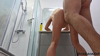 Deep Double Penetration in gymnast Lara Frost ! Anal sex in the toilet