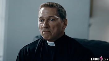 Anal virginity of teen Gia Derza taken by a dirty priest