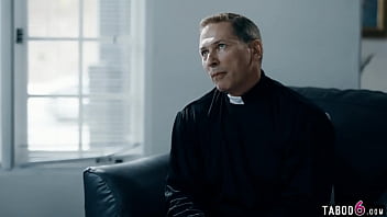 Anal virginity of teen Gia Derza taken by a dirty priest