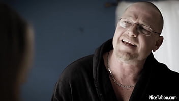 Dirty guy impregnated amazing Latina MILF Alina Lopez after she sucked his dick