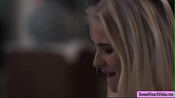 MILF does pussy licking with a Hottie Babe