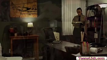 Jail warden licks ebony inmates pussy