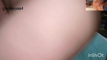 वीडियो कॉल पर गर्म आदमी सह बनाना