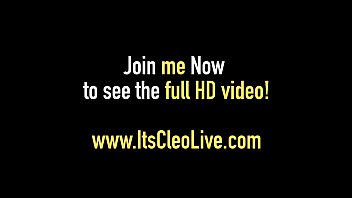 Freckled cutie Its Cleo Finger Bangs With Legs In The Air!