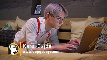 Sexy Nerd Teen Twink Boy Karol Gajda Jerks Off &amp_ Plays With His Little Ass