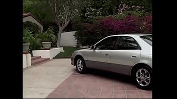 Awesome brunette hottie Petra likes to give road head one guy while his friend is banging her twat at the backyard near the pool