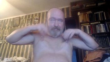 NIKOLAY SKOVORODA jerks off his big nipples and micropenis