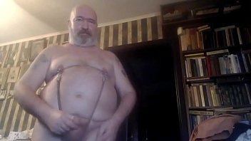 NIKOLAY SKOVORODA jerks off his big nipples and micropenis