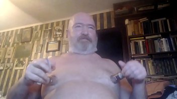 NIKOLAY SKOVORODA jerks off his big nipples and micropenis