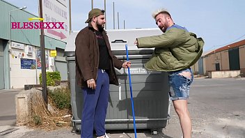 Fucking between cartons - Magic Javi &amp_ Manuel Scalco