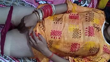 पड़ोस वाली लड़की ने अपने घर बुला कर अपने ही बिस्तर पर