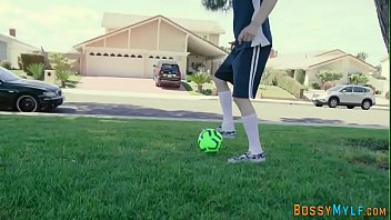 Cougar with big boobs bounces on dick