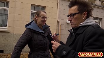 Deep fucking a local housewife