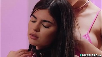 Redhead lezdom licking petite brunette