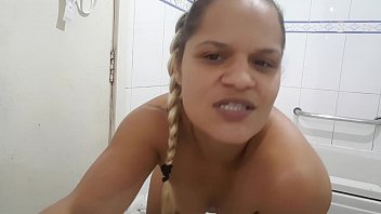 Paty Bumbum me fez este v&iacute_deo oferecendo a danada pelo Tinder