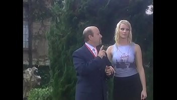 Curvy nympho in little black dress Brittney Skye gets her legs spread in backyard then fucks