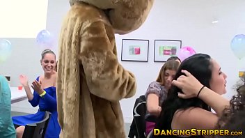 Bachelorettes slobbering on stripper dick at a CFNM party
