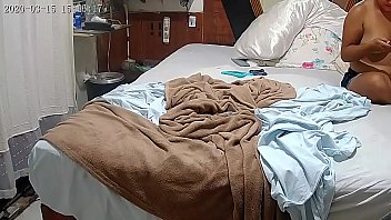 Gordinha procurando macho no Whatsap !!!