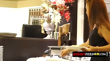 Submissive petite Asian teen is sucking a stranger&#039_s big cock!