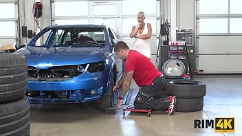 RIM4K. Mechanic Frank enjoys hot rimming received from his friend