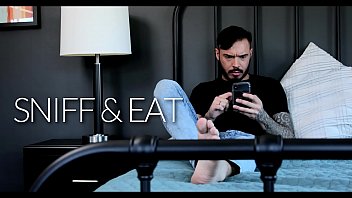 NextDoorRaw - Pizza Boy Caught Stealing Customer&#039_s Underwear