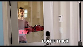 NextDoorRaw - Pizza Boy Caught Stealing Customer&#039_s Underwear