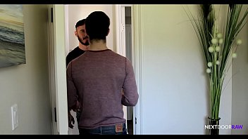 NextDoorRaw - Pizza Boy Caught Stealing Customer&#039_s Underwear