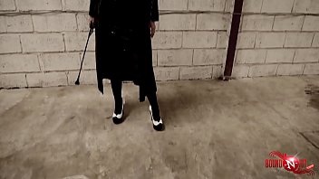 BDSM-Erfahrungsbericht: Ein Cuckold-Sklave C3 berichtet &uuml_ber seine Erfahrungen -- Teil 4 - Fremder Saft