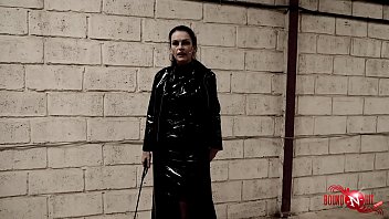 BDSM-Erfahrungsbericht: Ein Cuckold-Sklave C3 berichtet &uuml_ber seine Erfahrungen -- Teil 4 - Fremder Saft