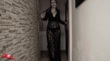 BDSM-Erfahrungsbericht: Ein Cuckold-Sklave C3 berichtet &uuml_ber seine Erfahrungen -- Teil 2 - Das erste Treffen