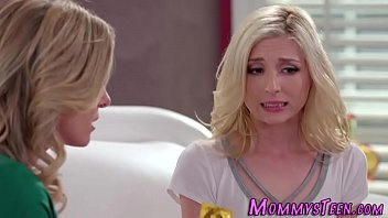 Lesbian milf fingering teen