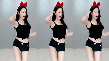 Gá_i Trung Quá»c nhảy em bá» bá»nh