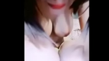 น้องเมญ่าคนเดิมเพิ่มเติมคือถอดหมดเล่นกับแตงไทย