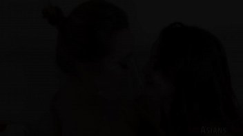 Little lesbian geisha eats out milf