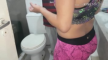 Novinho veio todo suado do futebol e minha buceta foi mais forte do que eu !!! Flakael Vlogs - Paty Bumbum ( Completo no red )