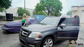 And Stepdaughter Duo Sharing A Big dick - Gabbie Carter, Kailani Kai