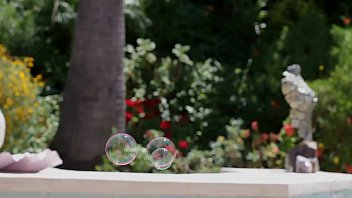 Abigail and Romi Get Wet ( BTS Photoshoot) We Love Getting Naked Together