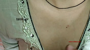 Desi girlfriend and boyfriend bathroom sex