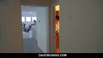 Scarlett Mae fucks stepdad while therapist watches