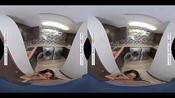 Naughty America - Reagan Foxx fucks you in VR