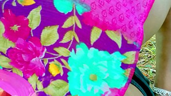 सरपत काटने गई राधिका भौजी और देवर ने वही पेल दिया