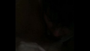 Mi novia se pone caliente en WhatsApp y luego follamos bien duro