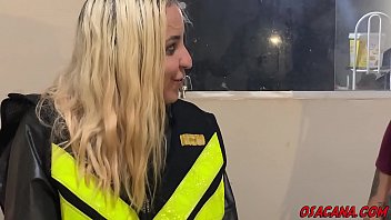 Comi o cu da entregadora de pizza- Mandy May ( continua&ccedil_&atilde_o no RED)