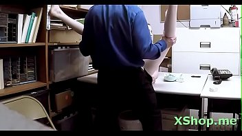 Magical young Lexi Lore craves for oral pleasure