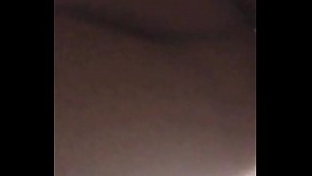 En cuarentena mi hermano trabaja y su esposa me la cojo en su cuarto arto