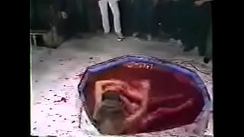 JELLO WRESTLING